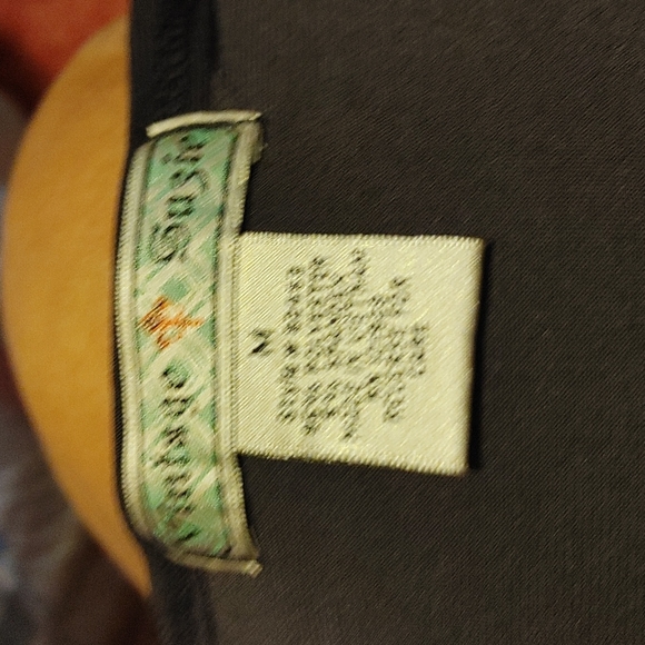 Black polyester shirt - Picture 4 of 4